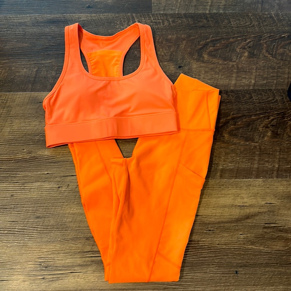 Fabletics Set - image 1